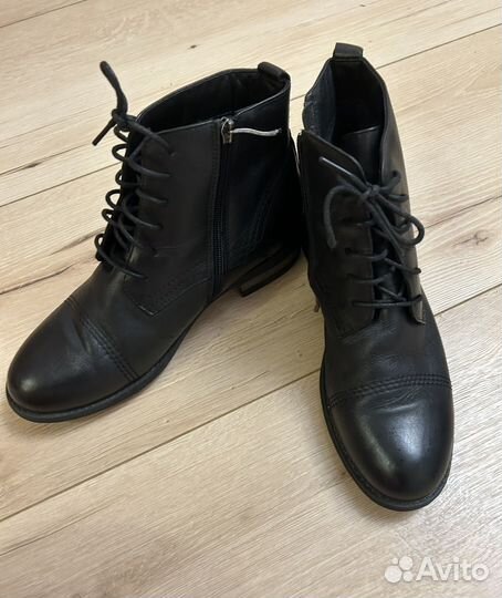 Ботинки женские