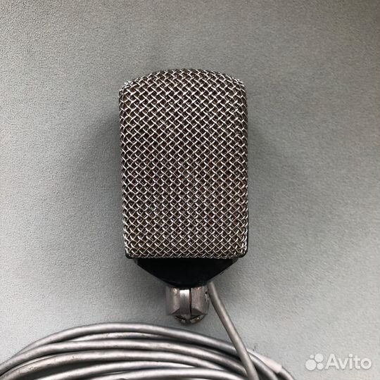 Микрофон AKG d-12