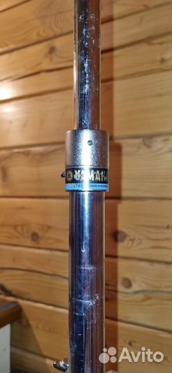 Прямая стойка Yamaha CS 745