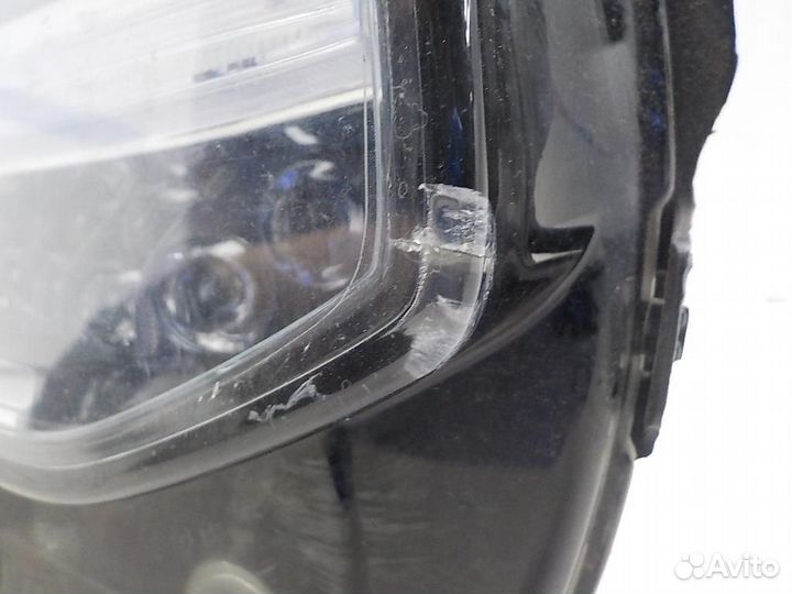 Фара правая Volvo XC90