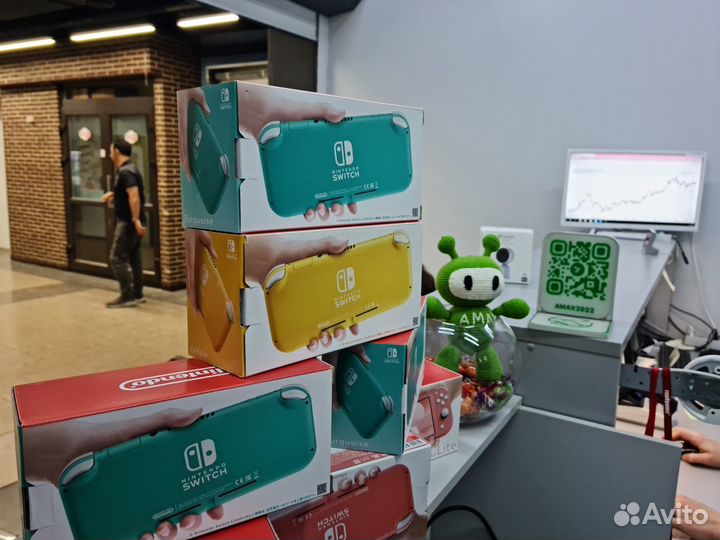 Nintendo switch lite новая