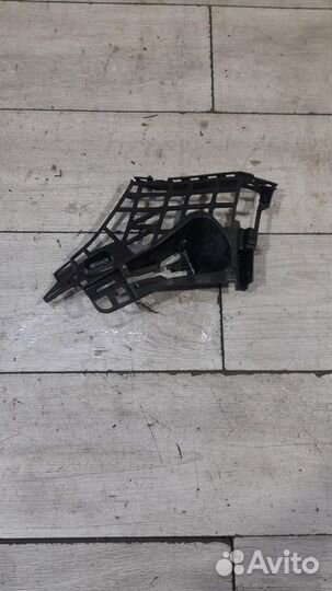 Кронштейн заднего бампера левый Mercedes Gla Class