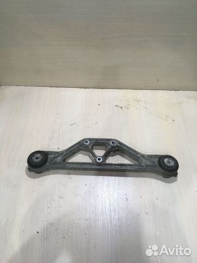 Кронштейн крепления заднего редуктора Ауди А8 D3