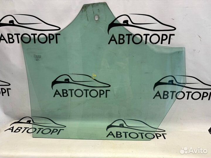 Стекло двери заднее левое Ford Mondeo 4 4