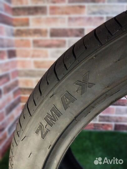 Zmax Zealion 235/40 R18 95W