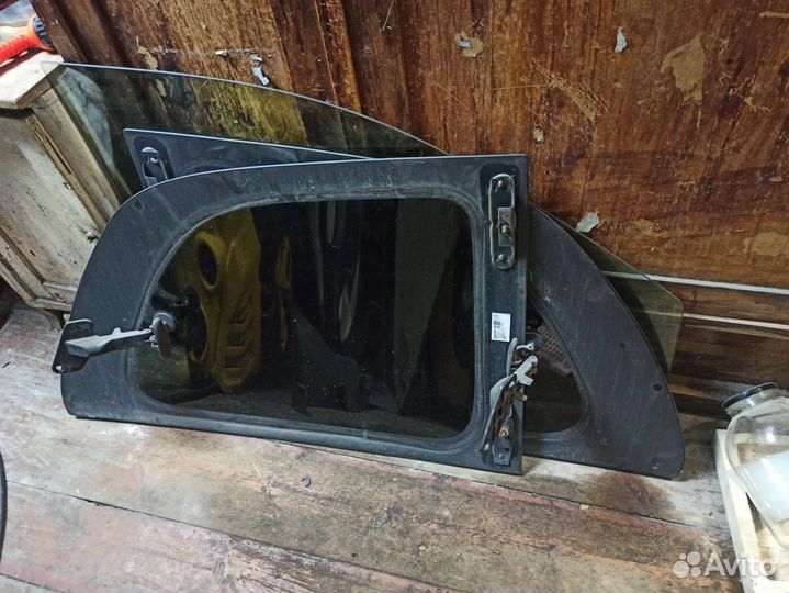 Стëкла для dodge caravan3