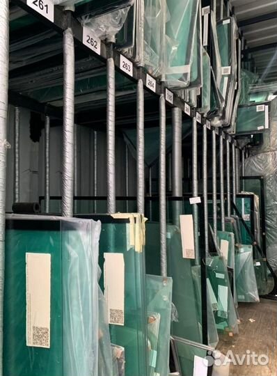 Стекло кузовное левое для Volvo EW 140 b/460 Blc