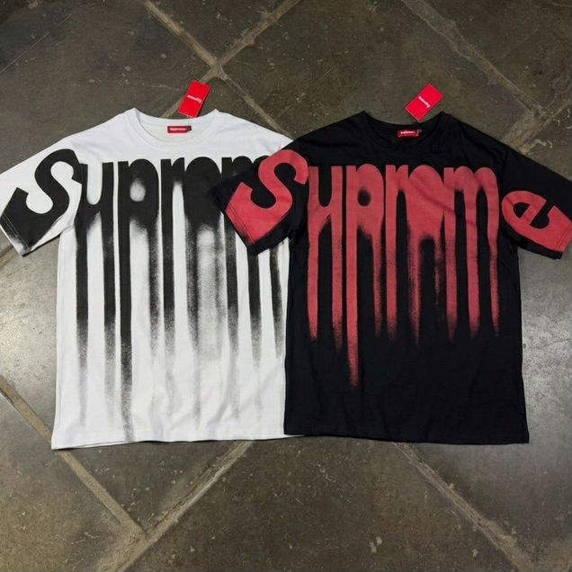 Футболка Supreme Blurred Logo