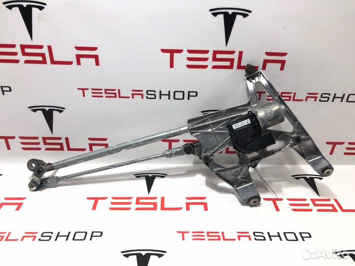 Трапеция стеклоочистителя Tesla Model X рест. 2022