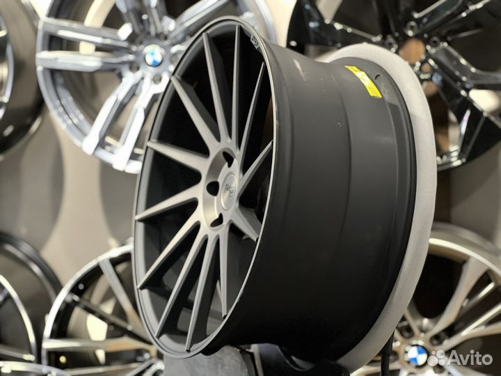 Диски Niche R22 5x114,3 Lexus RX Genesis G80