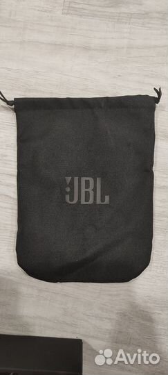 Jbl live 650btnc