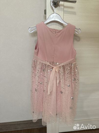 Нарядное платье