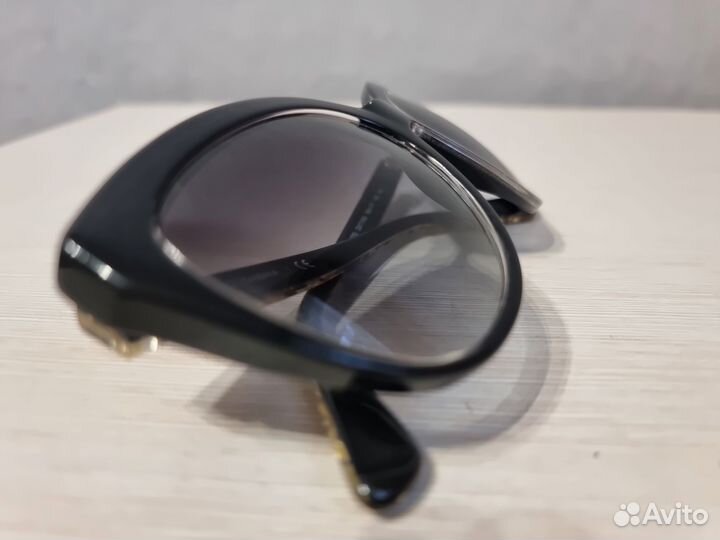 Солнцезащитные очки женские dolce gabbana