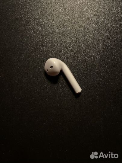 Один наушник apple airpods