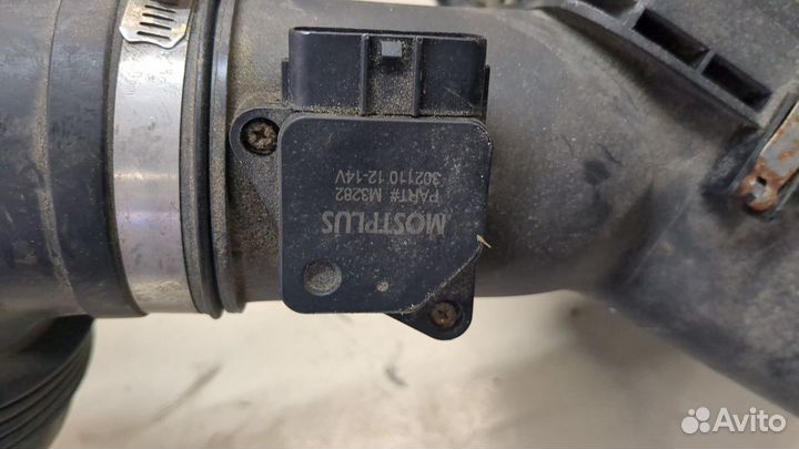 Корпус воздушного фильтра Subaru Tribeca (B9)