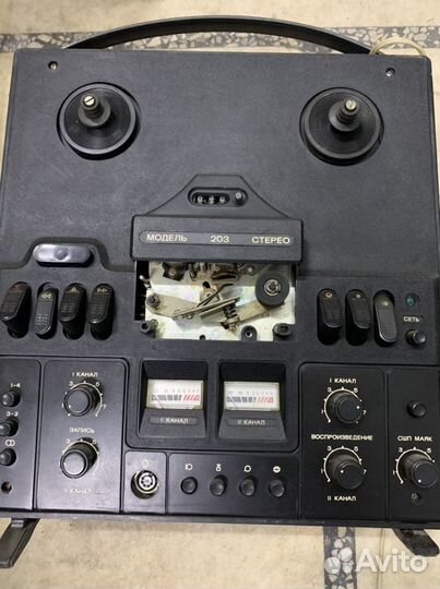 Катушечный магнитофон