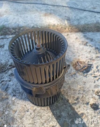 Моторчик печки Renault Fluence Megane 3