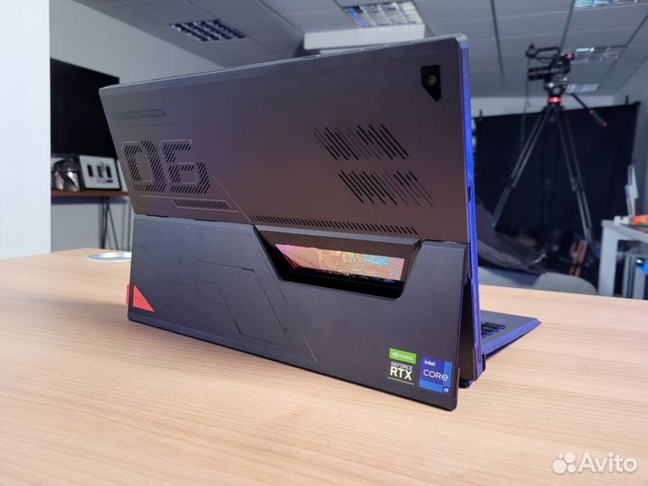 Ноутбук-Планшет 2в1/ i9-12900/DDR5 16GB/RTX 3050Ti