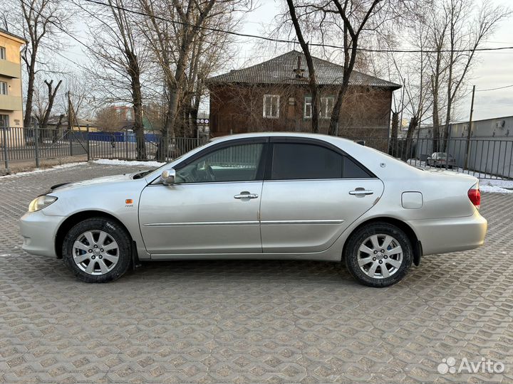 Toyota Camry 2.4 AT, 2004, 262 000 км