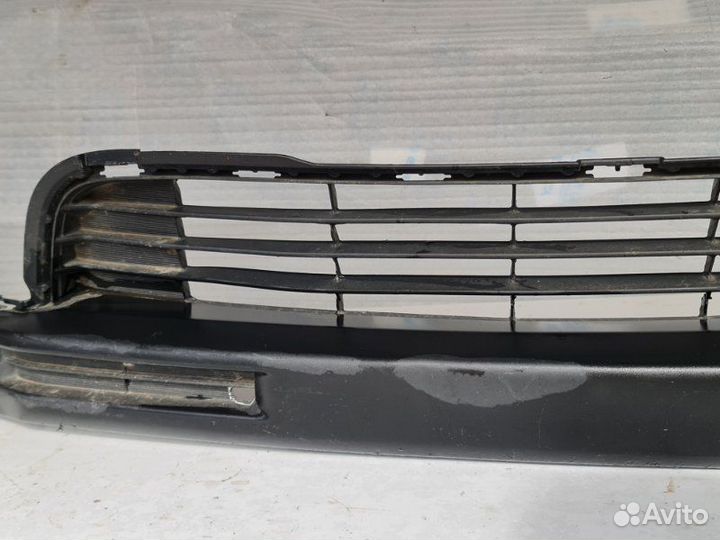 Накладка бампера передняя Toyota Highlander 3