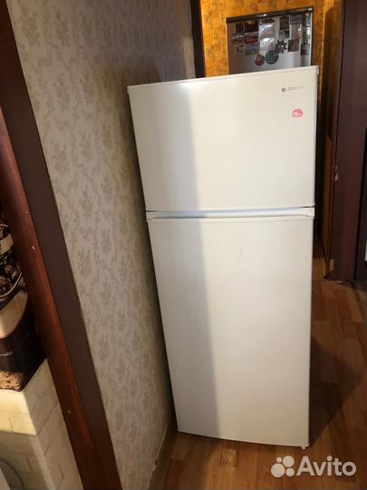 Холодильник бу