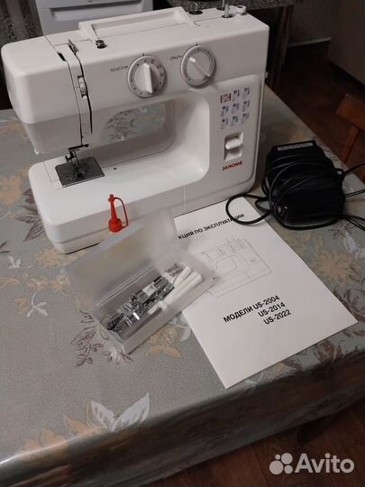Швейная машинка Janome US-2014
