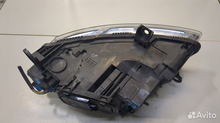 Фара (передняя) Audi A6 (C6), 2010