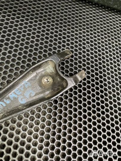 Вилка сцепления Nissan almera g15