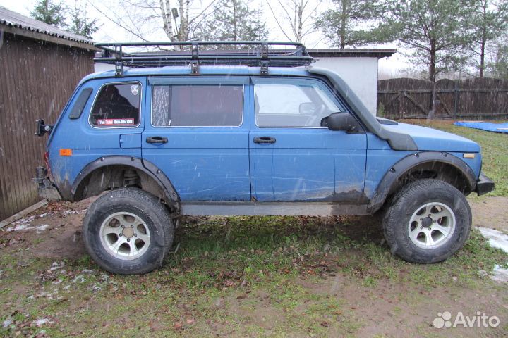 LADA 4x4 (Нива) 1.7 МТ, 2007, 111 000 км