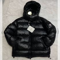 Пуховик Moncler