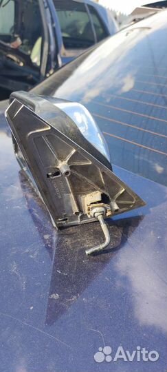 Оригинальное левое зеркало W123