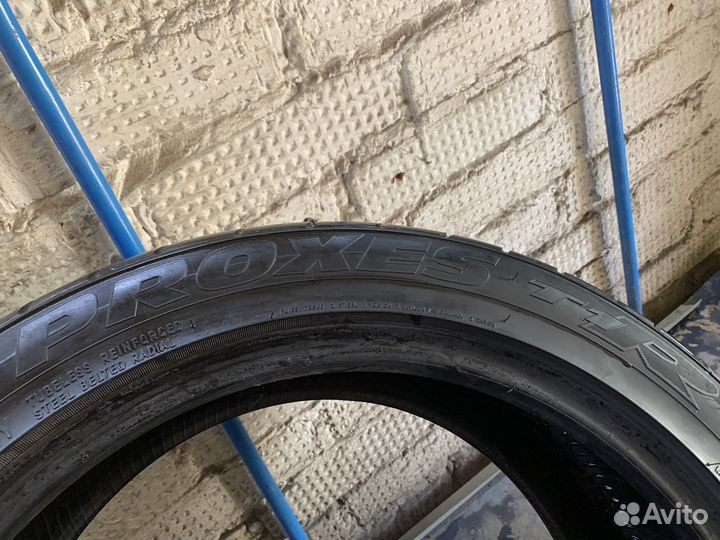 Toyo Proxes T1-R 225/45 R17