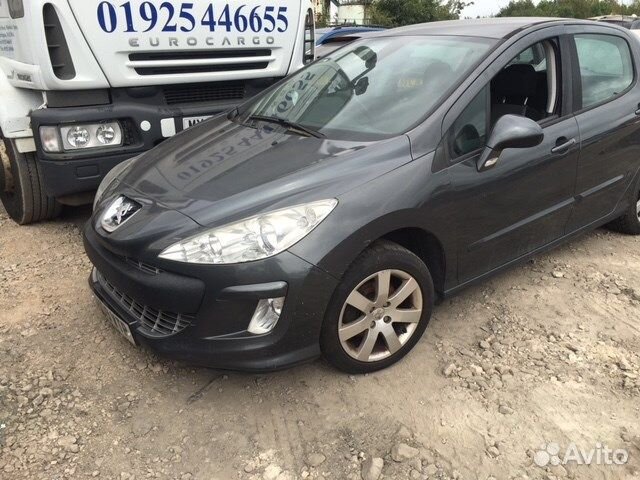 Разбор на запчасти Peugeot 308