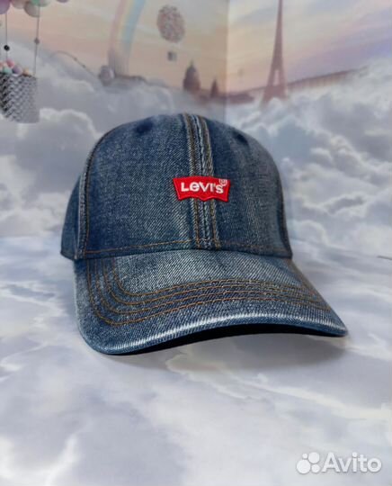 Бейсболка джинсовая Levi's