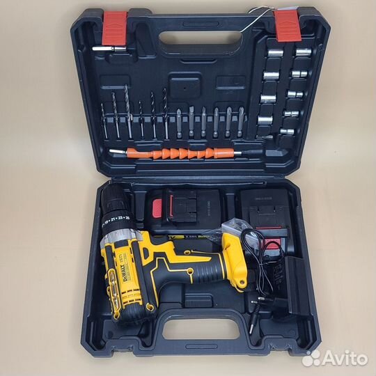 Шуруповёрт DeWalt 18v premium