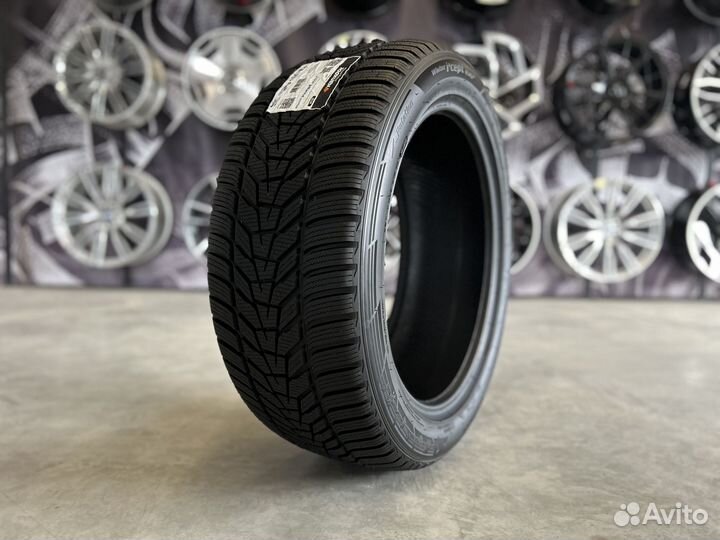Hankook Winter I'Cept Evo 3 W330 235/55 R19 105V