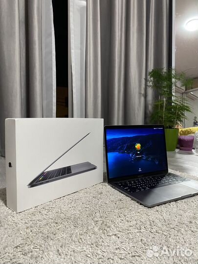 Apple MacBook pro 13 2016