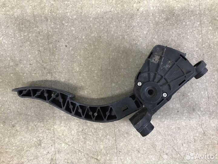 Педаль газа Hyundai Solaris 2010-2017