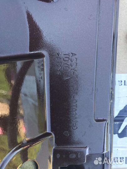 Спойлер задний toyota venza