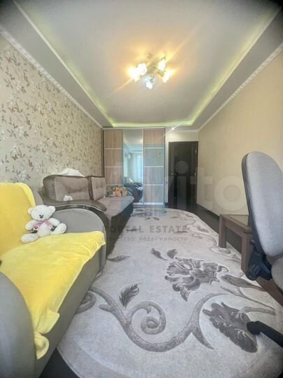 2-к. квартира, 58,4 м², 2/15 эт.