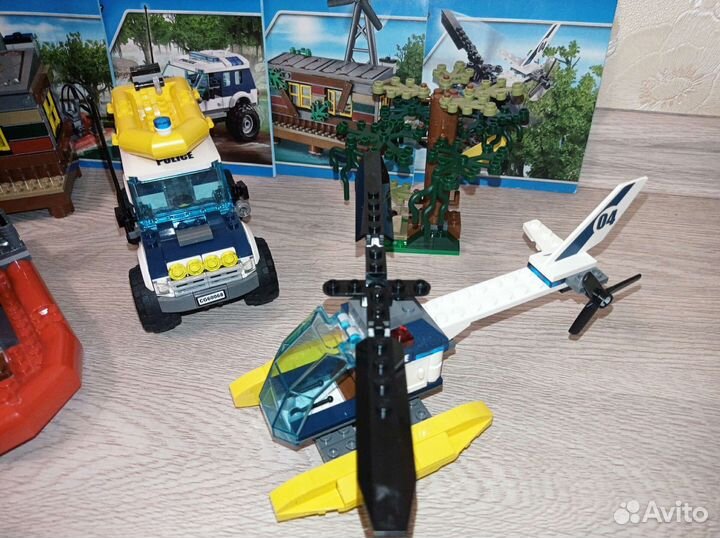 Lego 76127, 10665, 60068