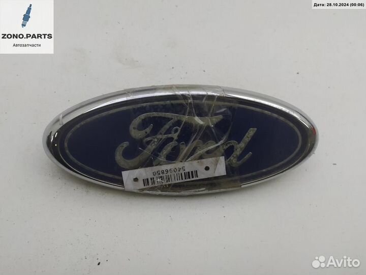 Эмблема на Ford C-Max