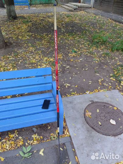 Клюшка хоккейная левый хват взрослая