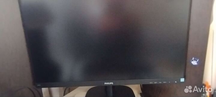 Монитор philips