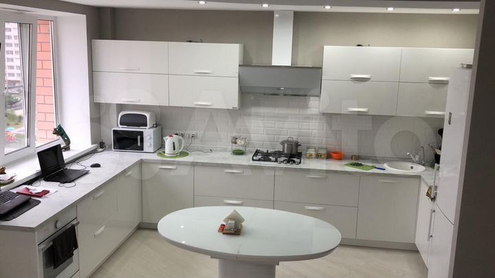 2-к. квартира, 75 м², 8/9 эт.