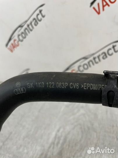 Патрубок системы охлаждения Skoda Yeti 1.2 2013