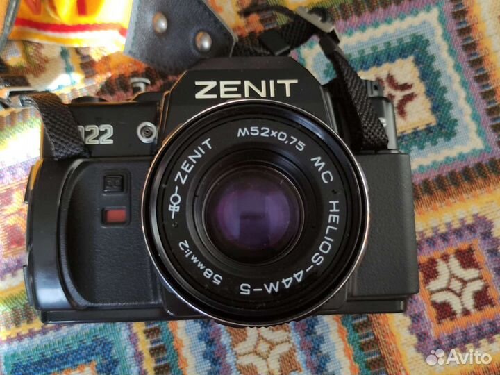 Пленочный зеркальный фотоаппарат