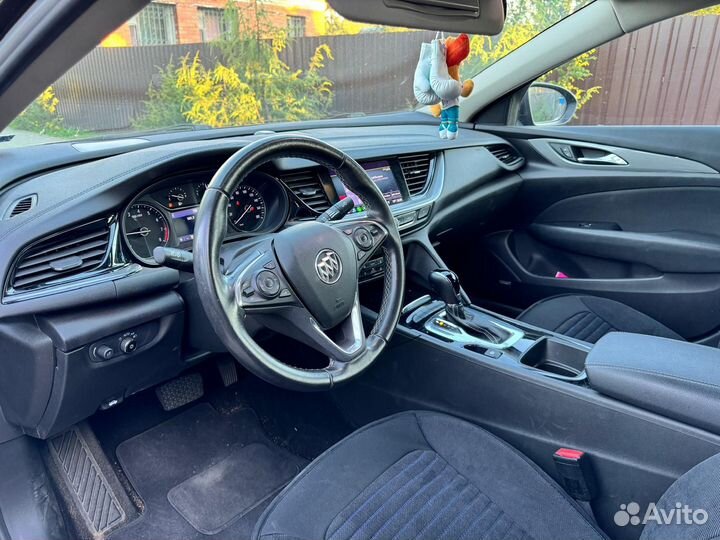 Buick Regal 2.0 AT, 2019, битый, 90 000 км