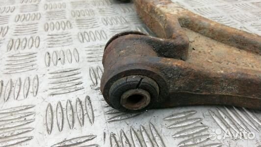 Рычаг передний нижний левый chrysler pacifica 1 (8