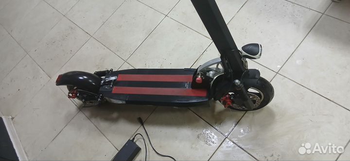 Электросамокат kugoo
